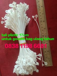 Read more about the article Jual Tali Jinjing untuk Goodie Bag Ulang Tahun