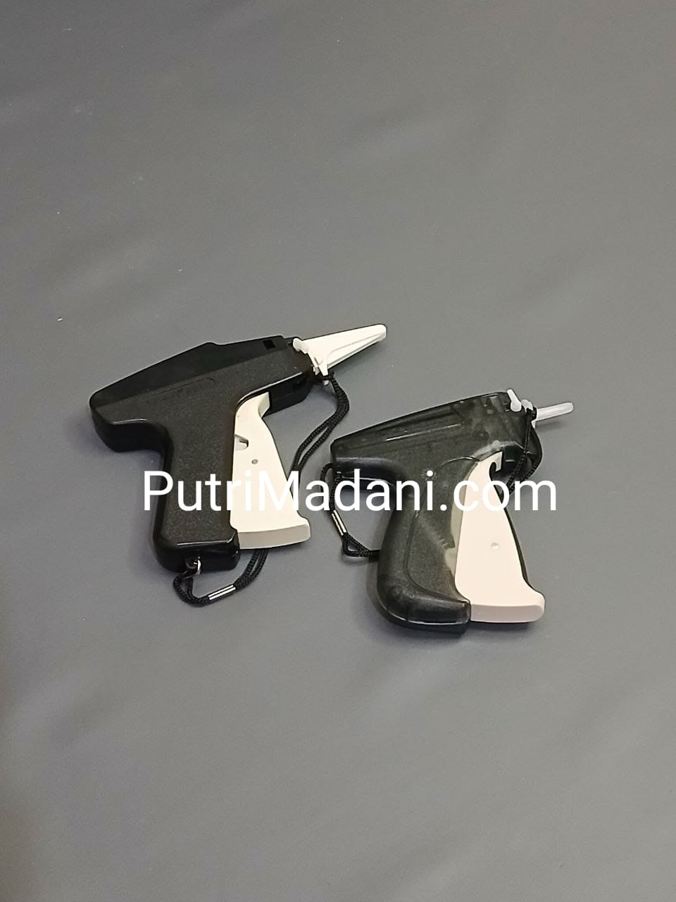 Read more about the article Tag Gun Long Alat Canggih dalam Industri Manufaktur dan Ritel di Kota Sukabumi