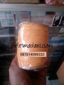 Read more about the article Tali Karet Elastis Warna Kuning Tua Untuk Gantung Hang Tag Koper